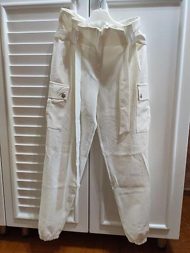 cargo pants: Ağ rəngli qadın cargo şalvarı - Model: Yüksək belli, kağız-kəmər — 1