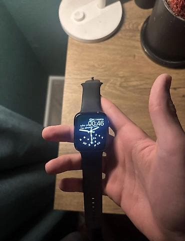apple 10: İşlənmiş, Smart saat, Apple, Sensor ekran, rəng - Qara — 1