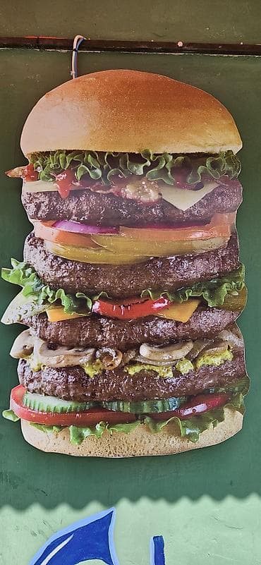Super Böyük Burger – vitrin/poster lövhəsi - Məhsul: Burger şəkilli