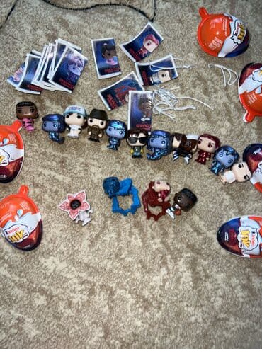 Manejlər: Məhsul: Kinder Joy “Stranger Things” kolleksiya oyuncaqları seti - — 2