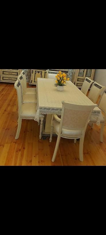 Qonaq otağı üçün, İşlənmiş, Dördbucaq masa, 8 stul