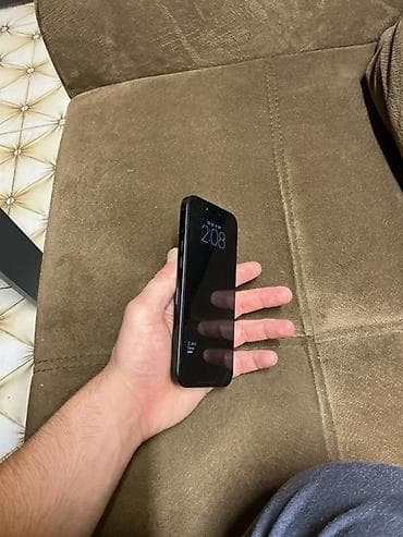 sumqayt iphone: IPhone 16 Pro Max, 256 GB, Space Gray — 3