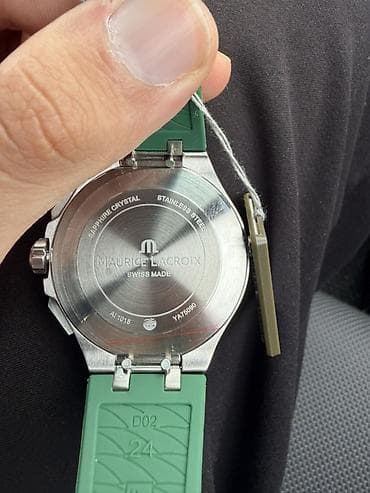 saat vitirni: Maurice Lacroix Aikon xronoqraf saat - Model: Aikon Chronograph — 1
