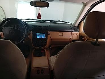 Mercedes-Benz ML (W163) SUV - Kuzov: tünd mavi, 5 qapı, arxa