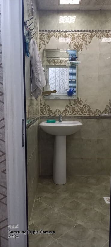 montində satılan evlər: Yevlax, 3 otaqlı, Köhnə tikili, 76 kv. m — 2