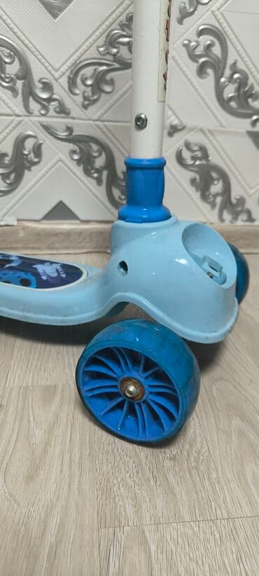 uşaq paltar səbəti: Uşaq üçün skuter uşaq — 1