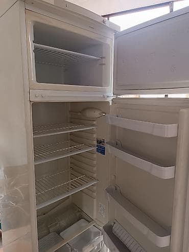 irshad telecom xiaomi note 8: İşlənmiş 2 qapılı Indesit Soyuducu Satılır, rəng - Ağ, Təkərli — 2