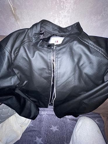 Продажа авто: Qara dəri gödəkçə - Material: süni dəriyə bənzər teksturalı, qalın və — 2