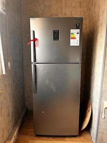 Soyuducular: İşlənmiş 2 qapılı Samsung Soyuducu Satılır, rəng - Gümüşü, Təkərli — 4