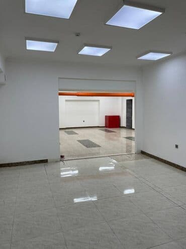 novxani restoranlar: Yasamal rayonu, inşaatcılar metrosuna yaxın 125 kv.m sahəsi olan — 2