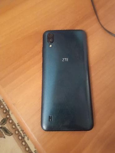 arxa goruntu kamera: ZTE A6, rəng - Qara, Sensor — 3