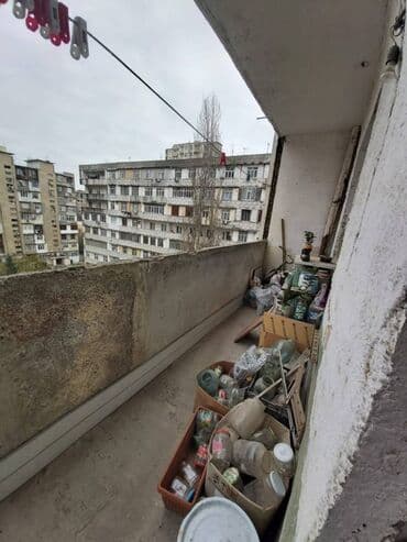 7 8 mkr kiraye evler: Bakı, 3 otaqlı, Köhnə tikili, m. Xalqlar Dostluğu, 80 kv. m — 12