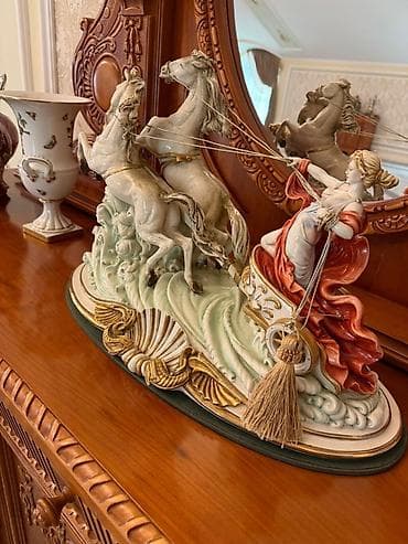 Antik üslubda dekorativ əşyalar və mebellər toplusu - Boulle — 4