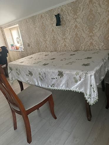 oturaca: Qonaq otağı üçün, İşlənmiş, Açılan, Dördbucaq masa, 6 stul — 2