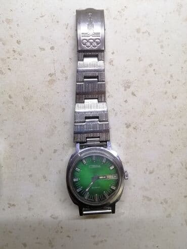 gumusun qrami nece manatdir: İşlənmiş, Qol saatı, rəng - Yaşıl — 3