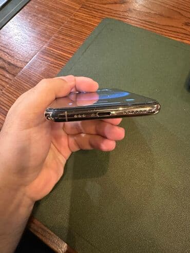 iphone 8 plus korpus: IPhone Xs, 256 GB, Qızılı, Face ID — 4