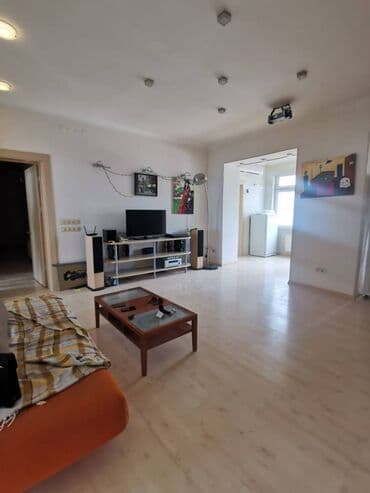 at yalında evlər: Bakı, 4 otaqlı, Köhnə tikili, m. İçərişəhər, 120 kv. m — 2