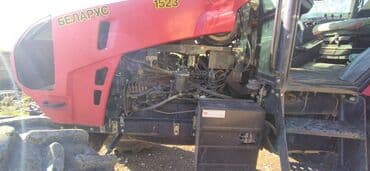 cayka maşın: Belarus 1523 traktor - Rəng: qırmızı, tam kabinli - Güclü ön çəkidə — 5