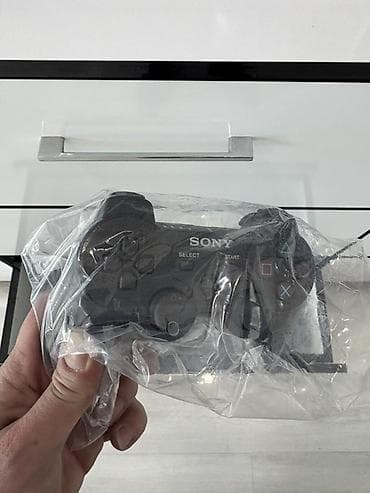 sony cyber shot: Qiymet 50-100araligi sayda olduxda kecerlidi.az sayda olduxda 13AZN — 3