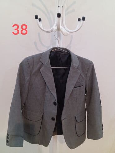 Boz rəngli klassik uşaq pencəyi - Ölçü: 38 - İki düyməli ön