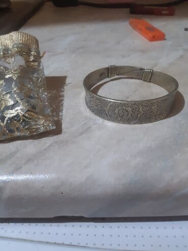 Браслеты: Təmiz Gümüş metal bilərzik - Material: metal ərinti (rəngi gümüş — 1