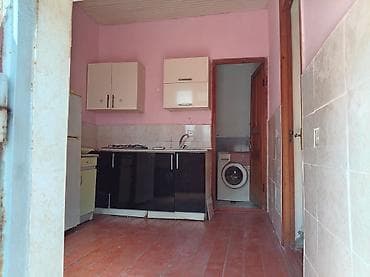 gencede ev: 1 otaqlı həyət evi - Plan: 1 yataq otağı, qonaq otağı, mətbəx — 2
