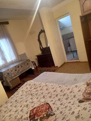 bax evi: 1 otaqlı həyət evi – həyətli - Plan: 1 yataq/yaşayış otağı, ayrı — 2