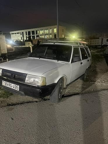 13 disk: VAZ 2104 universal, ağ rəng. - Kuzov: 5 qapılı universal kuzov, iri — 4