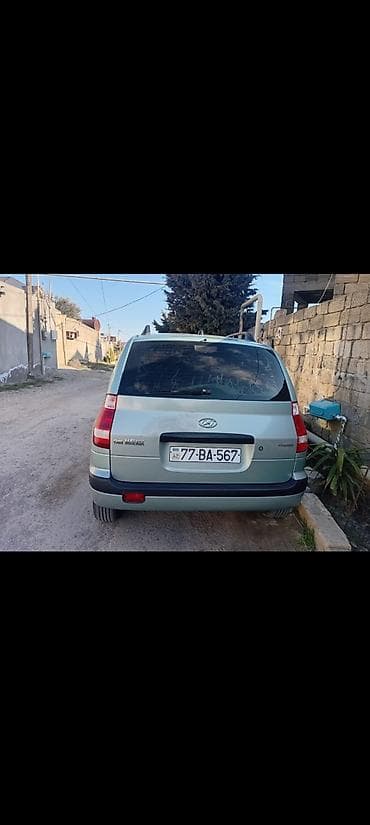 c 200 mercedez: Hyundai Matrix: 1.6 l | Van/Minivan — 3