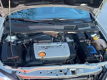 aftamabiler: Opel Astra: 1.6 l | 1999 il Sedan — 9