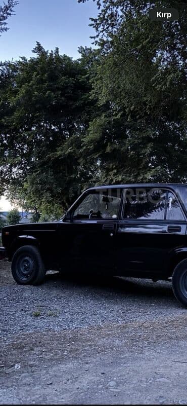 Yağlar və avtokimyəvi maddələr: VAZ (LADA) 2107: 1.5 l | 2010 il 152480 km Sedan — 6