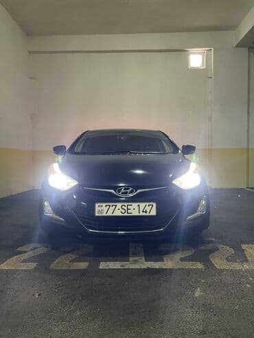 byd maşın qiyməti: Hyundai Elantra: 1.6 l | 2015 il Sedan — 3
