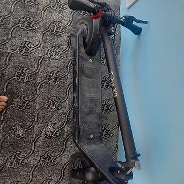 Toba X9 elektrik skuter - Model: Toba X9 (korpus üzərində qeyd