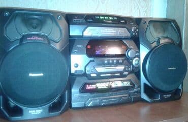 панасоник музыкальный центр: "Panasonic" musiqi mərkəzi satılır. 5 CD changer, iki kaset yeri, FM — 3