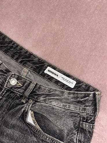 stringer alt geyimi: Bershka cins şalvar Razmer: M-L Çox az geyinilib, yeni kimidir. Həm — 2