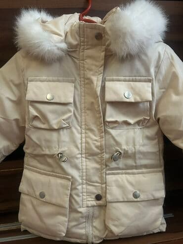 4-5-6- yaşa gedir . Qalın super materialdi 2-3 defe geyinilib. 70 azne