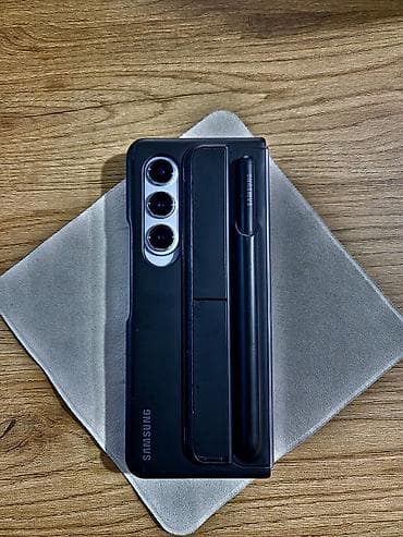 z fold 3 ekran: Samsung Galaxy Z Fold 5, 512 GB, rəng - Mavi, İki sim kartlı — 5