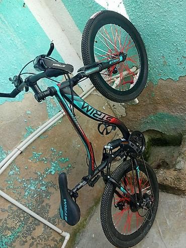 kron velosiped: STRIM dağ velosipedi - Model: STRIM XC650 (gövdə üzərində qeyd) - — 4