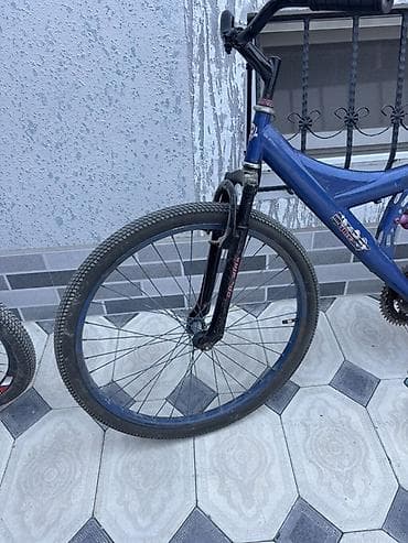 bil: Velosiped 26-lıq. Arxa diskini, patrışkaları, kamerləri və əl — 4