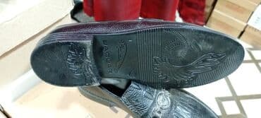 черные мужские мокасины: Kişi loafer ayaqqabısı – klassik dizayn - Rəng: qara - Üst hissə — 2