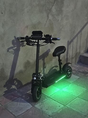 İdman və hobbi: İşlənmiş Elektrik samokat 10", 501 - 750 Vt, 36 - 45 km/s, Ünvandan götürmə — 10