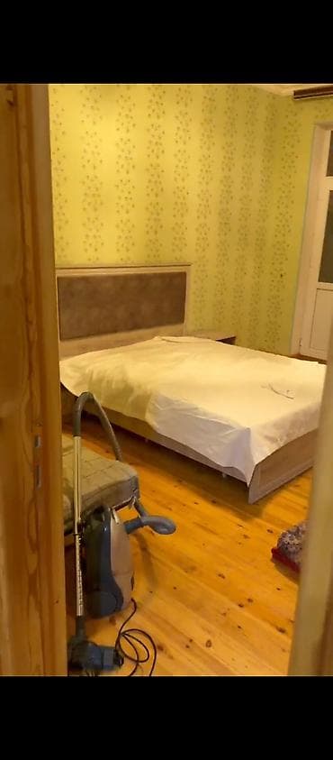 Bağ evləri: Bagman Ozan kucesi Aqrar İniverstetinin yani 5 Mertebeli binanin 3 — 4