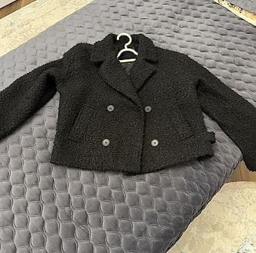 Qadın üst geyimləri dəsti 1) Qara qısa bouklé palto - Tekstura