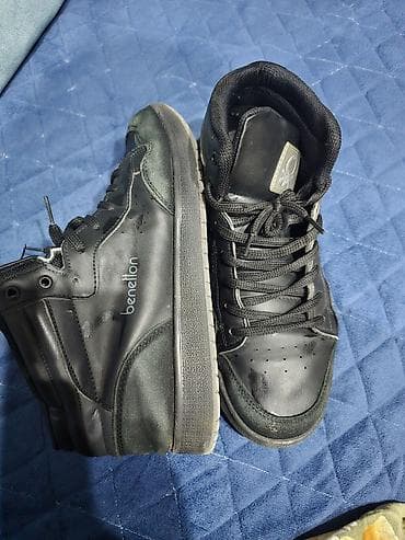 Krasofkalar və idman ayaqqabıları: Benetton kişi idman ayaqqabısı – 40 ölçü - Rəng: qara - Model — 1