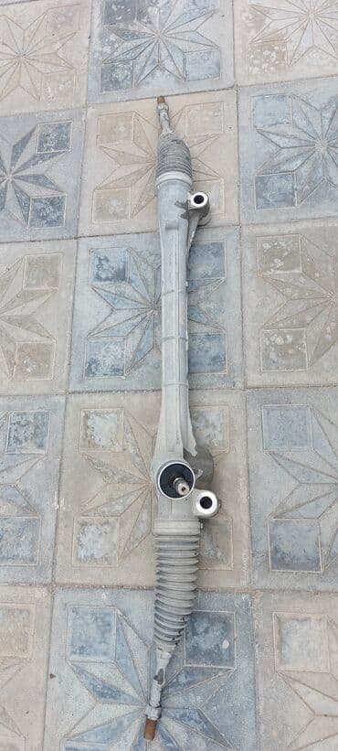 Bentley: Prius V kuza 2012 Məhsul: Hidravlik sükan reykası (sükan mexanizmi) — 2