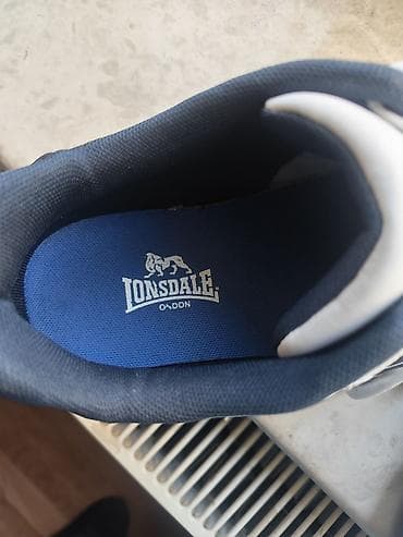 ayaqab: Lonsdale London kişi idman ayaqqabısı.Çexiyadan hədiyyə — 3