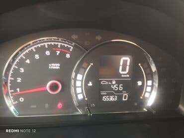 traktor altlıqlı ağ bosonojkalar: MG : 1.5 l | 2012 il Sedan — 4