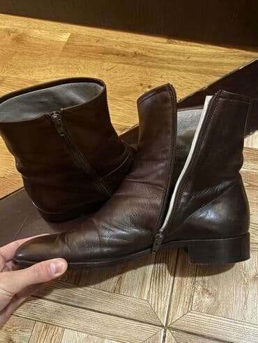 ayaqqabı krasofka: Bruno Magli botları, - Klassik qara-qəhvəyi yarımçəkmə - Brend: Bruno — 4