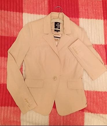 pull & bear kurtka: S olcu . insaatcilar metrosu yaxinliginda KFC qarsisinda tehvil Alana — 1