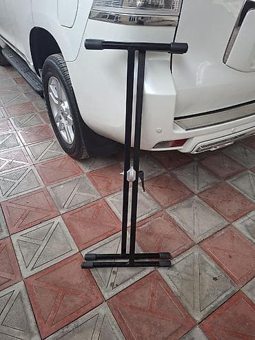 Qatlanan gitara dayağı / stend - Material: qalın metaldən